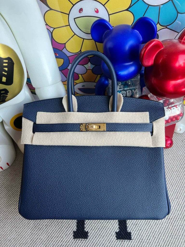 Hermès(爱马仕)Birkin 铂金包 原厂小牛皮 togo 7k 宝石蓝 Blue saphir 金扣 25cm 顶级手缝-拉尔森鳄鱼皮具定制 - 爱马仕包包官网 Hermès(爱马仕)Birkin 铂金包 原厂小牛皮 togo 7k 宝石蓝 Blue saphir 金扣 25cm 顶级手缝