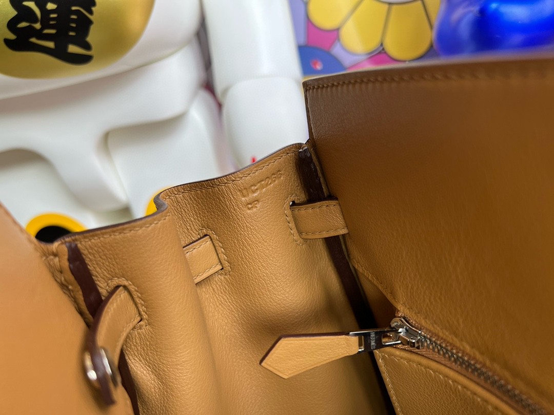 Hermès（爱马仕）Birkin Shadow 影子包 4B 饼干色 银扣 25cm 顶级手缝