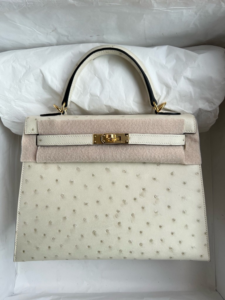 Hermès(爱马仕)Kelly 凯莉包 Ostrich kk 鸵鸟 3C 羊毛白 金扣 25cm 顶级手缝-拉尔森鳄鱼皮具定制 - 爱马仕包包官网 Hermès(爱马仕)Kelly 凯莉包 Ostrich kk 鸵鸟 3C 羊毛白 金扣 25cm 顶级手缝