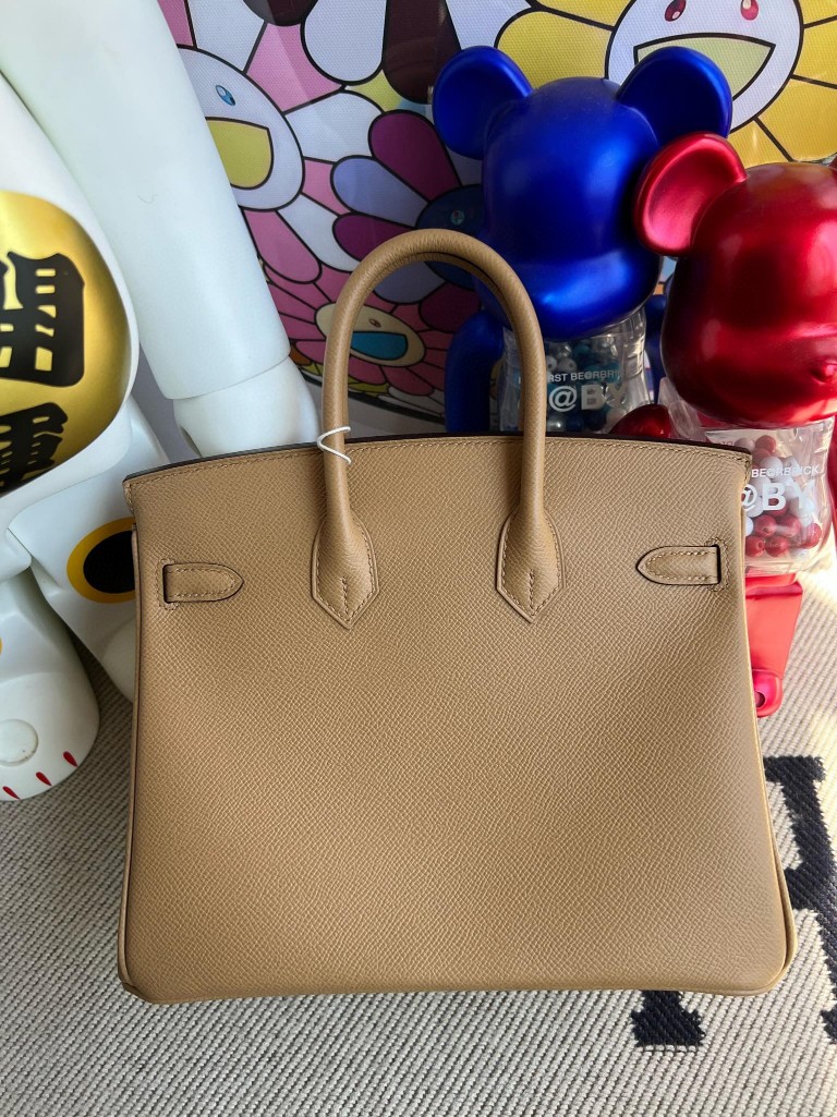 Hermès(爱马仕)Birkin 铂金包 Epsom 原厂掌纹 饼干色 Biscuit 金扣 25cm 顶级手缝-拉尔森鳄鱼皮具定制 - 爱马仕包包官网 Hermès(爱马仕)Birkin 铂金包 Epsom 原厂掌纹 饼干色 Biscuit 金扣 25cm 顶级手缝