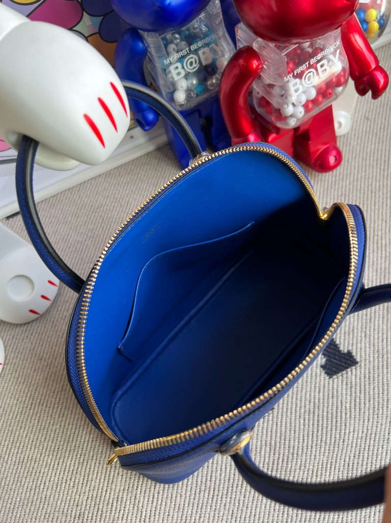Hermès(爱马仕)Bolide 保龄球包 Evecolor 7T 电光蓝 内拼 琉璃蓝 金扣 25cm 顶级手缝-拉尔森鳄鱼皮具定制 - 爱马仕包包官网 Hermès(爱马仕)Bolide 保龄球包 Evecolor 7T 电光蓝 内拼 琉璃蓝 金扣 25cm 顶级手缝