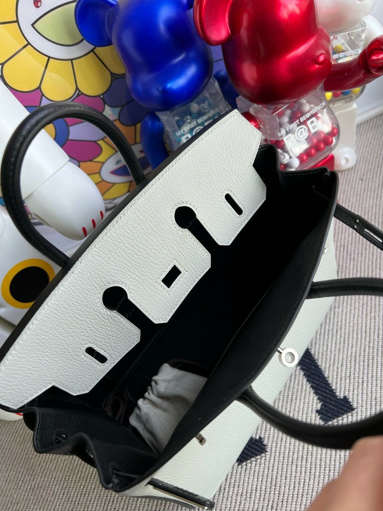 Hermès（爱马仕）Birkin 铂金包 Chevre 山羊皮 熊猫 拼 奶昔白 拼 黑色 银扣 25cm 顶级手缝 定制
