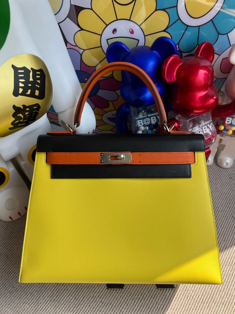 Hermès(爱马仕)Kelly 凯莉包 Swift 柠檬黄 拼 黑色 拼 火焰橙 银扣 马蹄印 28cm 顶级手缝-拉尔森鳄鱼皮具定制 - 爱马仕包包官网 Hermès(爱马仕)Kelly 凯莉包 Swift 柠檬黄 拼 黑色 拼 火焰橙 银扣 马蹄印 28cm 顶级手缝