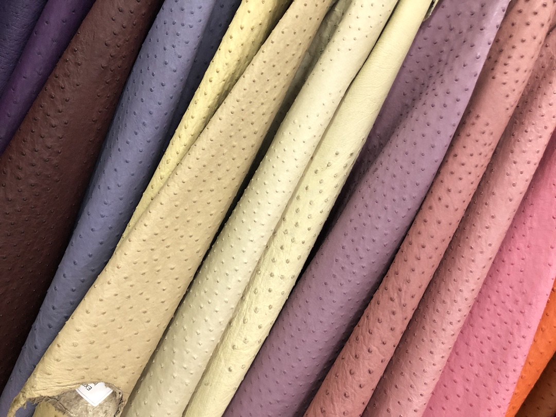 Hermès(爱马仕)新到皮 Ostrich kk 鸵鸟 定制 pochette mini kelly llconstance kelly Birkin-拉尔森鳄鱼皮具定制 - 爱马仕包包官网 Hermès(爱马仕)新到皮 Ostrich kk 鸵鸟 定制 pochette mini kelly llconstance kelly Birkin