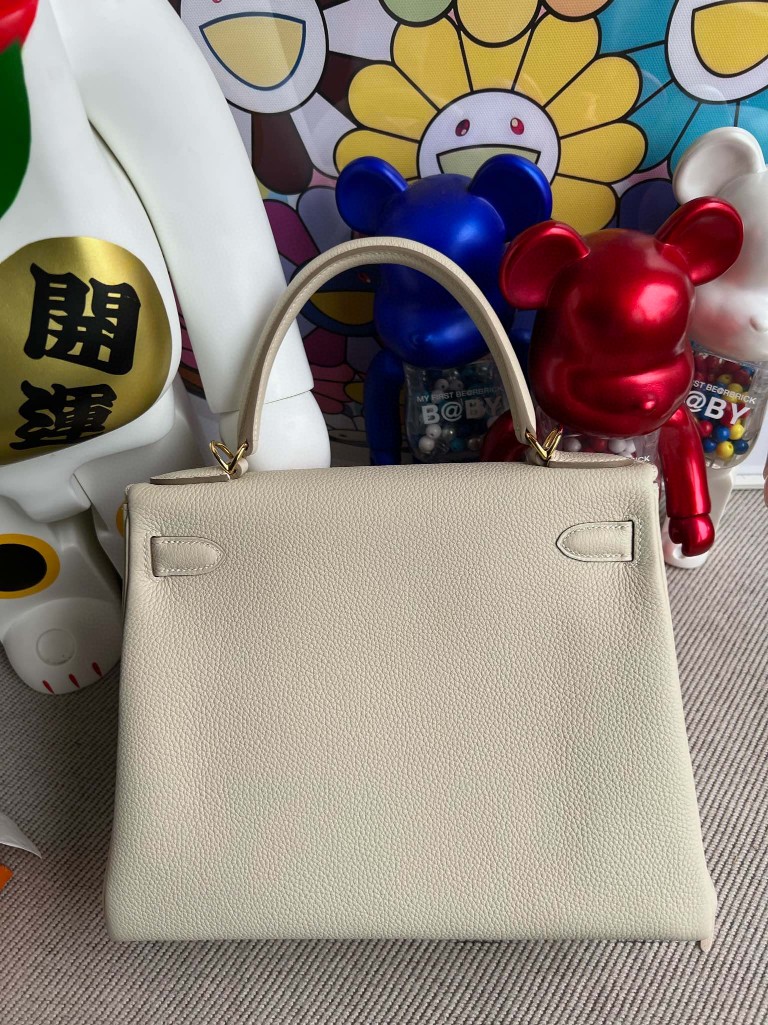 Hermès(爱马仕)Kelly 凯莉包 原厂小牛皮 togo ck10 奶昔白 Craie 金扣 28cm 顶级手缝-拉尔森鳄鱼皮具定制 - 爱马仕包包官网 Hermès(爱马仕)Kelly 凯莉包 原厂小牛皮 togo ck10 奶昔白 Craie 金扣 28cm 顶级手缝