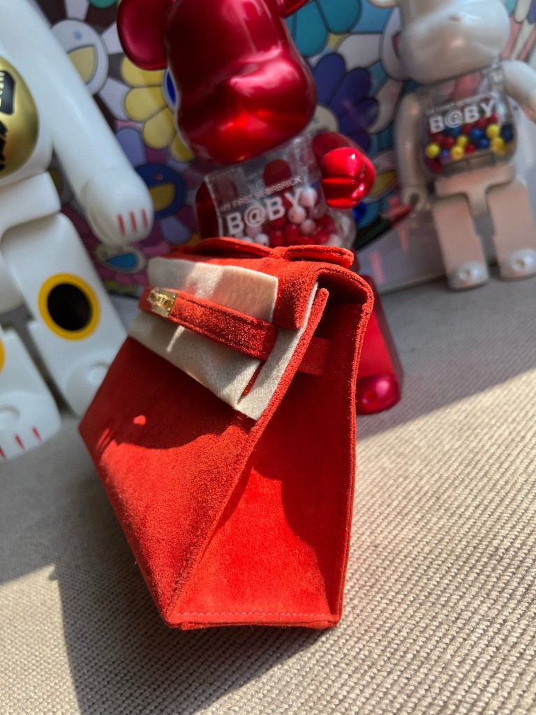Hermès(爱马仕)Mini kelly pochette 麂皮 红色 金扣 22cm 顶级手缝 手拿包 晚宴包-拉尔森鳄鱼皮具定制 - 爱马仕包包官网 Hermès(爱马仕)Mini kelly pochette 麂皮 红色 金扣 22cm 顶级手缝 手拿包 晚宴包