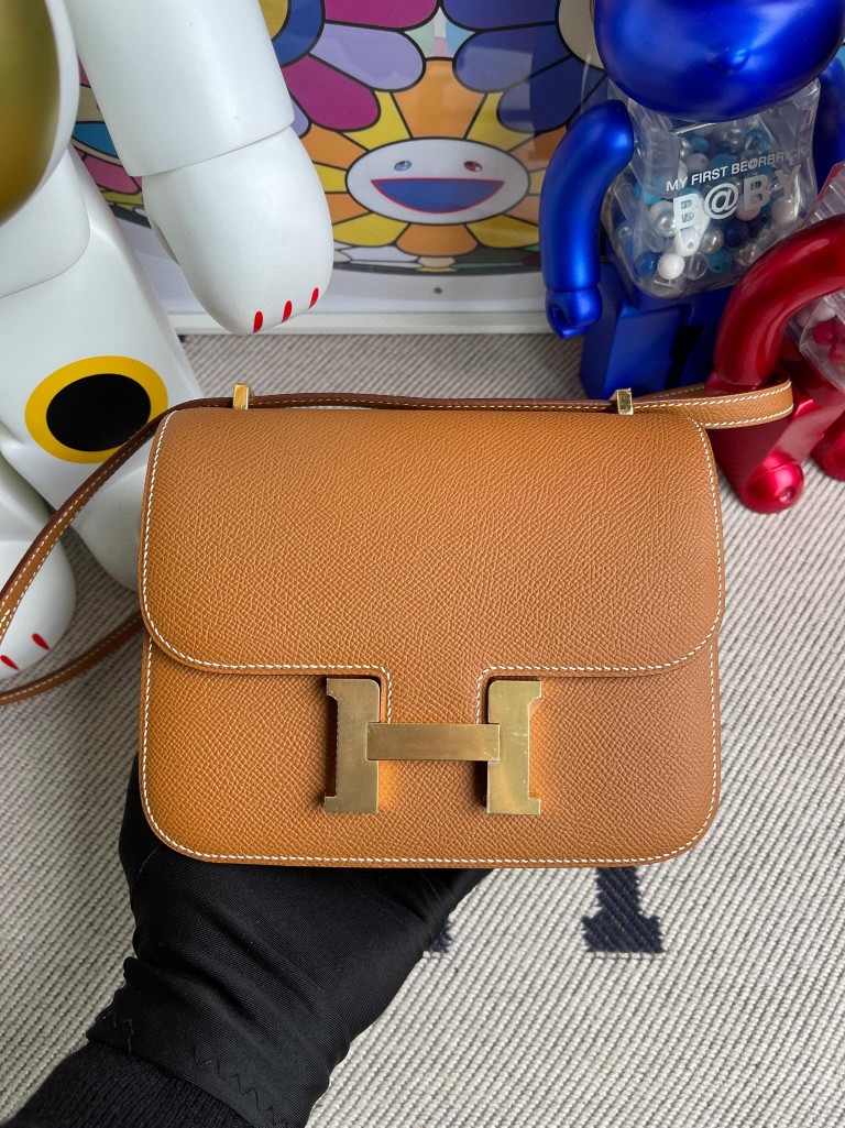 Hermès(爱马仕)Constance 康斯坦斯 Epsom 原厂掌纹皮 ck37 金棕 Gold 金扣 18cm 顶级手缝-拉尔森鳄鱼皮具定制 - 爱马仕包包官网 Hermès(爱马仕)Constance 康斯坦斯 Epsom 原厂掌纹皮 ck37 金棕 Gold 金扣 18cm 顶级手缝