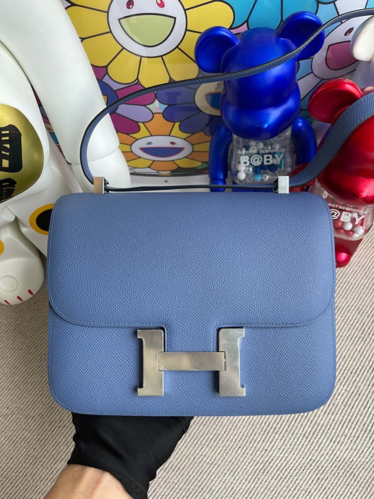 Hermès(爱马仕)Constance 康康 Epsom 原厂掌纹皮 7E 明蓝色 银扣 24cm 顶级手缝-拉尔森鳄鱼皮具定制 - 爱马仕包包官网 Hermès(爱马仕)Constance 康康 Epsom 原厂掌纹皮 7E 明蓝色 银扣 24cm 顶级手缝