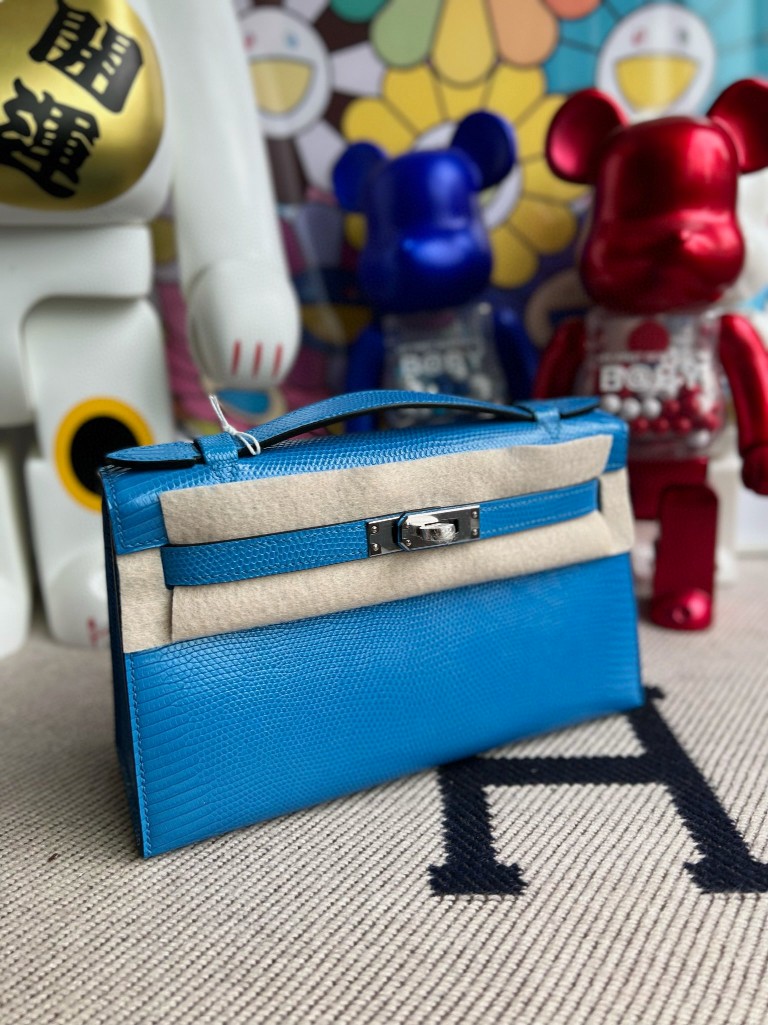 Hermès（爱马仕）Mini pochette Lizard 进口亮面蜥蜴 7Q 希腊蓝 银扣 22cm 顶级手缝