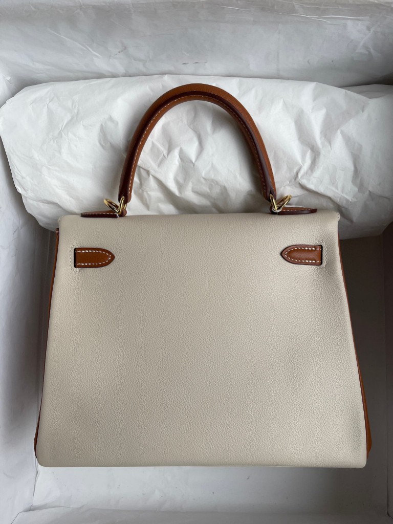 Hermès(爱马仕)Kelly 凯莉包 Evecolor ck10 奶昔白 拼 ck37 金棕色 金扣 25cm 马蹄印 顶级手缝-拉尔森鳄鱼皮具定制 - 爱马仕包包官网 Hermès(爱马仕)Kelly 凯莉包 Evecolor ck10 奶昔白 拼 ck37 金棕色 金扣 25cm 马蹄印 顶级手缝