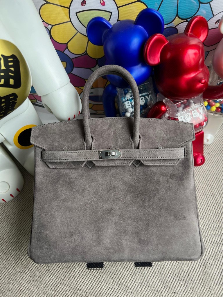 Hermès(爱马仕)Birkin 铂金包 麂皮 灰色 银扣 25cm 顶级手缝 定制-拉尔森鳄鱼皮具定制 - 爱马仕包包官网 Hermès(爱马仕)Birkin 铂金包 麂皮 灰色 银扣 25cm 顶级手缝 定制
