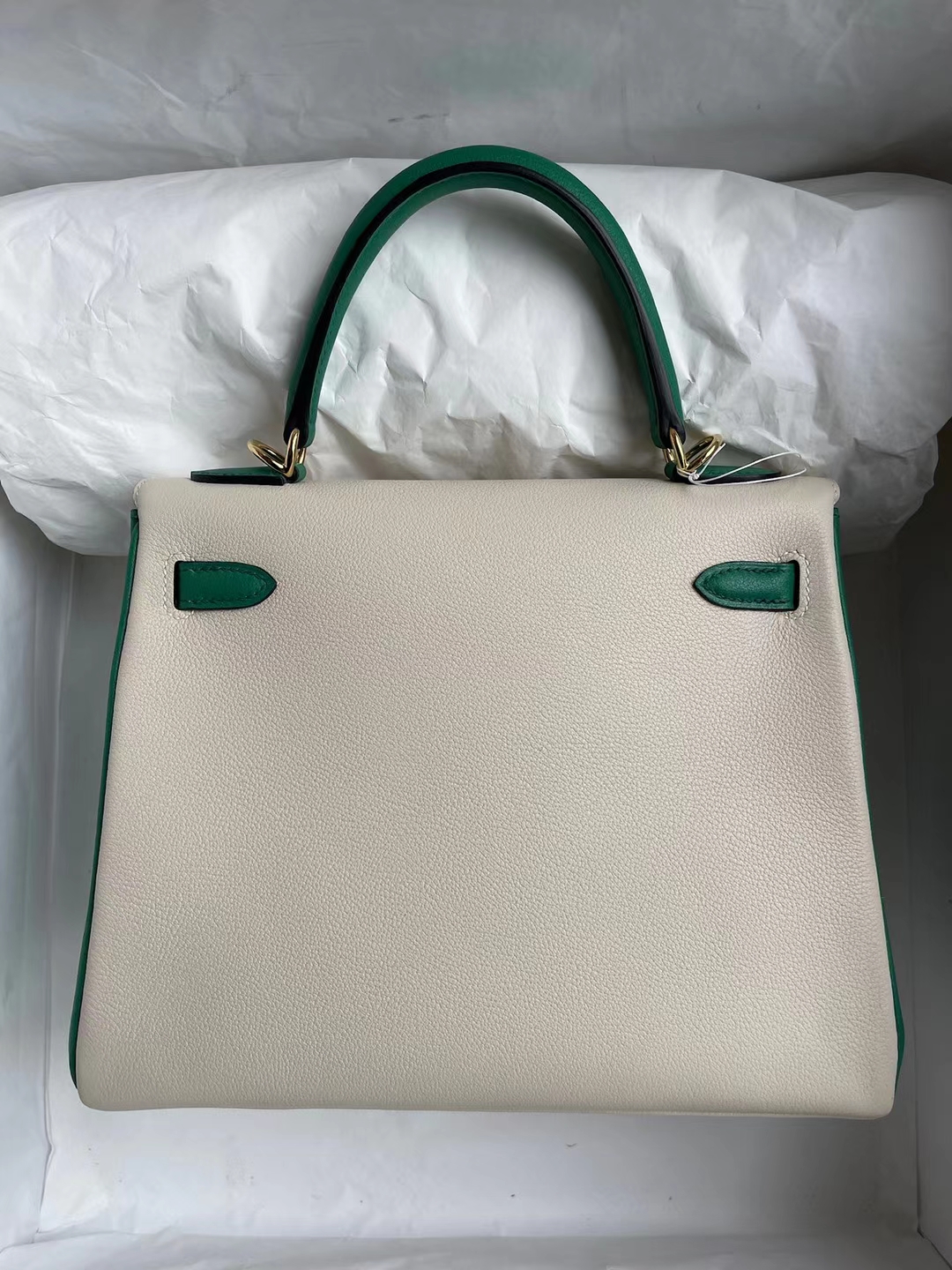 Hermès（爱马仕）Kelly 凯莉包 Hss Evercolor Ck10 奶昔白 拼 U4 丝绒绿 金扣 25cm