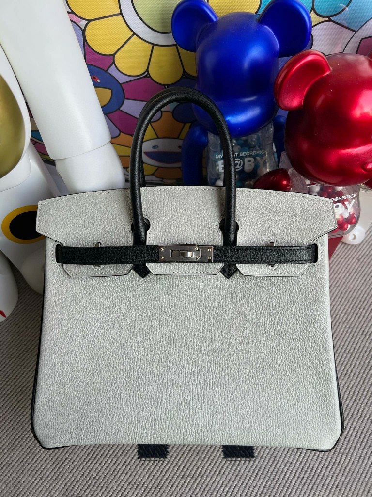 Hermès（爱马仕）Birkin 铂金包 Chevre 山羊皮 熊猫 拼 奶昔白 拼 黑色 银扣 25cm 顶级手缝 定制