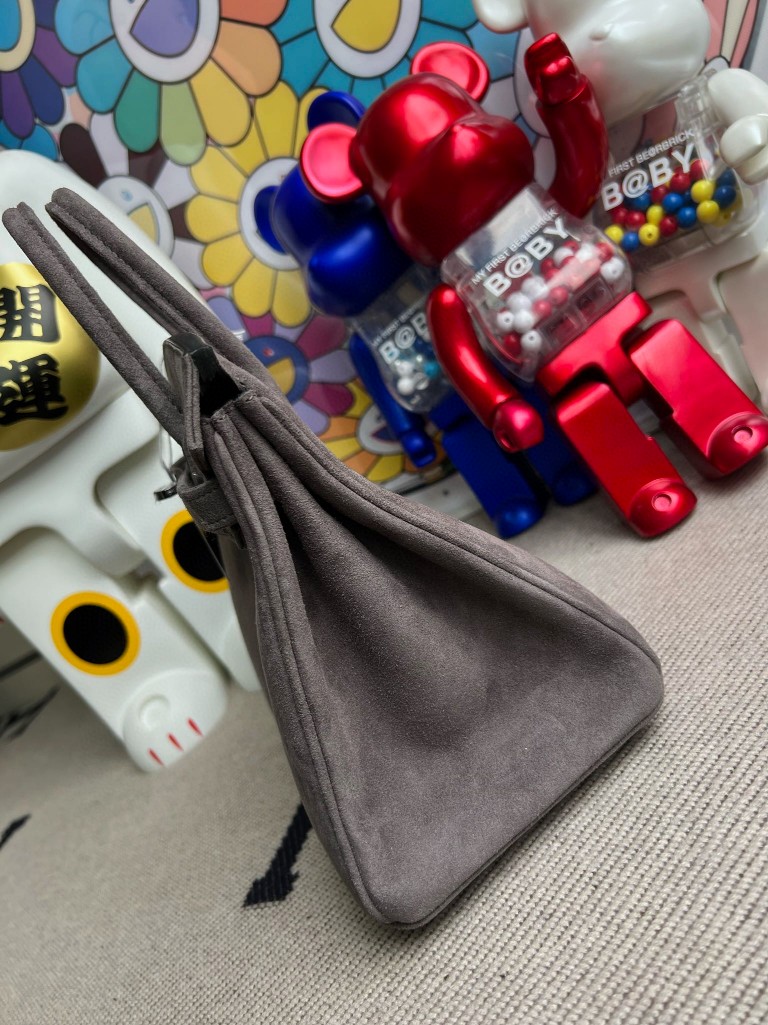 Hermès(爱马仕)Birkin 铂金包 麂皮 灰色 银扣 25cm 顶级手缝 定制-拉尔森鳄鱼皮具定制 - 爱马仕包包官网 Hermès(爱马仕)Birkin 铂金包 麂皮 灰色 银扣 25cm 顶级手缝 定制
