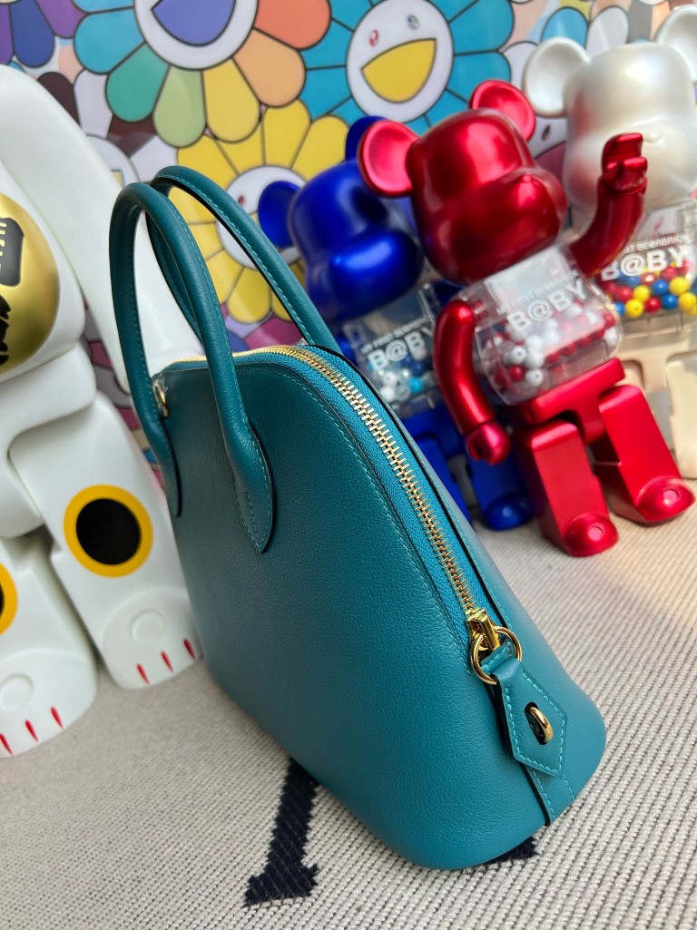 Hermès(爱马仕)Bolide 保龄球包 Evecolor W0 博斯普鲁斯绿 金扣 25cm 顶级手缝-拉尔森鳄鱼皮具定制 - 爱马仕包包官网 Hermès(爱马仕)Bolide 保龄球包 Evecolor W0 博斯普鲁斯绿 金扣 25cm 顶级手缝