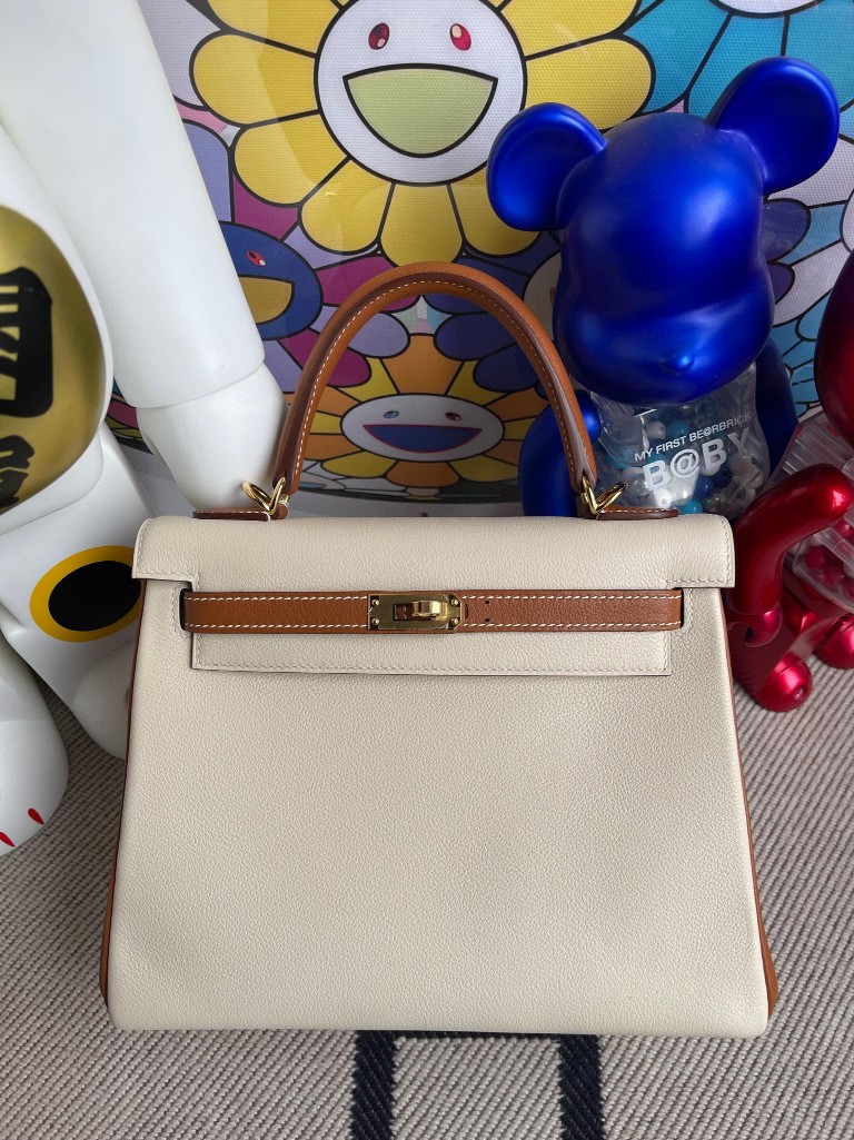 Hermès(爱马仕)Kelly 凯莉包 Evecolor ck10 奶昔白 拼 ck37 金棕色 金扣 25cm 马蹄印 顶级手缝-拉尔森鳄鱼皮具定制 - 爱马仕包包官网 Hermès(爱马仕)Kelly 凯莉包 Evecolor ck10 奶昔白 拼 ck37 金棕色 金扣 25cm 马蹄印 顶级手缝