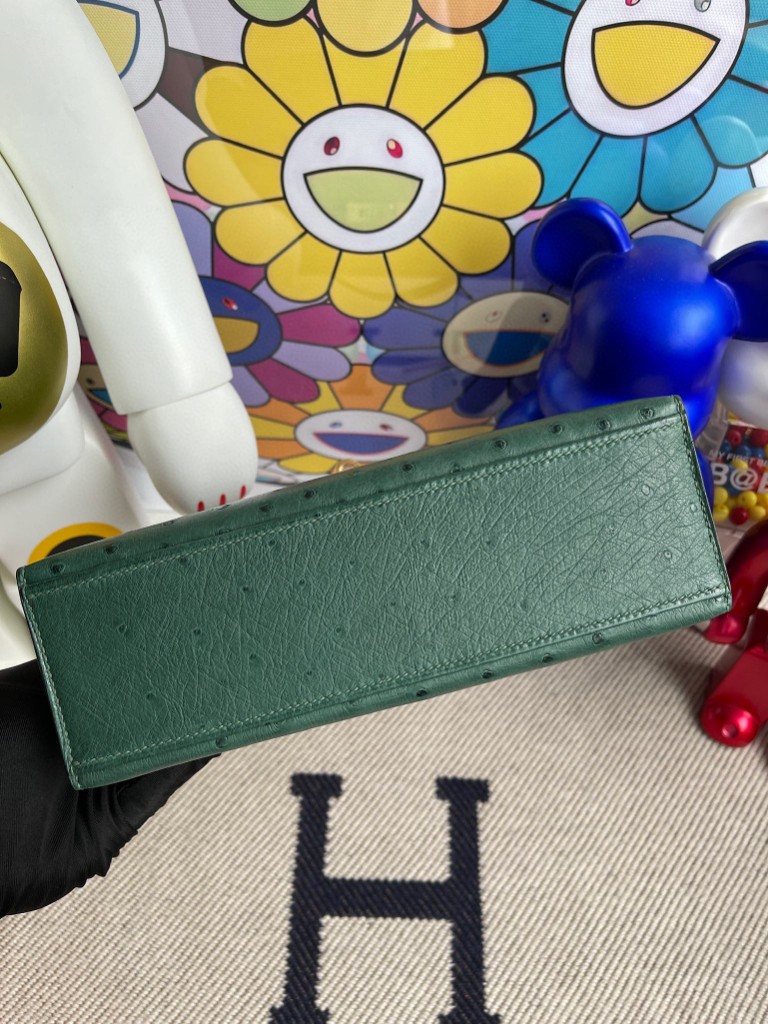 Hermès(爱马仕)Mini kelly pochette Ostrich kk 鸵鸟 Z6 孔雀绿 malachite 金扣 22cm 手拿包 晚宴包-拉尔森鳄鱼皮具定制 - 爱马仕包包官网 Hermès(爱马仕)Mini kelly pochette Ostrich kk 鸵鸟 Z6 孔雀绿 malachite 金扣 22cm 手拿包 晚宴包
