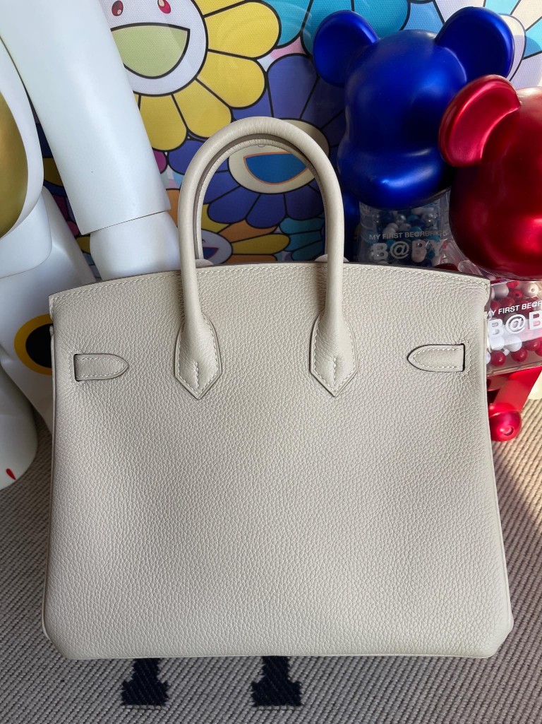 Hermès(爱马仕)Birkin 铂金包 原厂小牛皮 togo ck10 奶昔白 Craie 银扣 25cm 顶级手缝-拉尔森鳄鱼皮具定制 - 爱马仕包包官网 Hermès(爱马仕)Birkin 铂金包 原厂小牛皮 togo ck10 奶昔白 Craie 银扣 25cm 顶级手缝