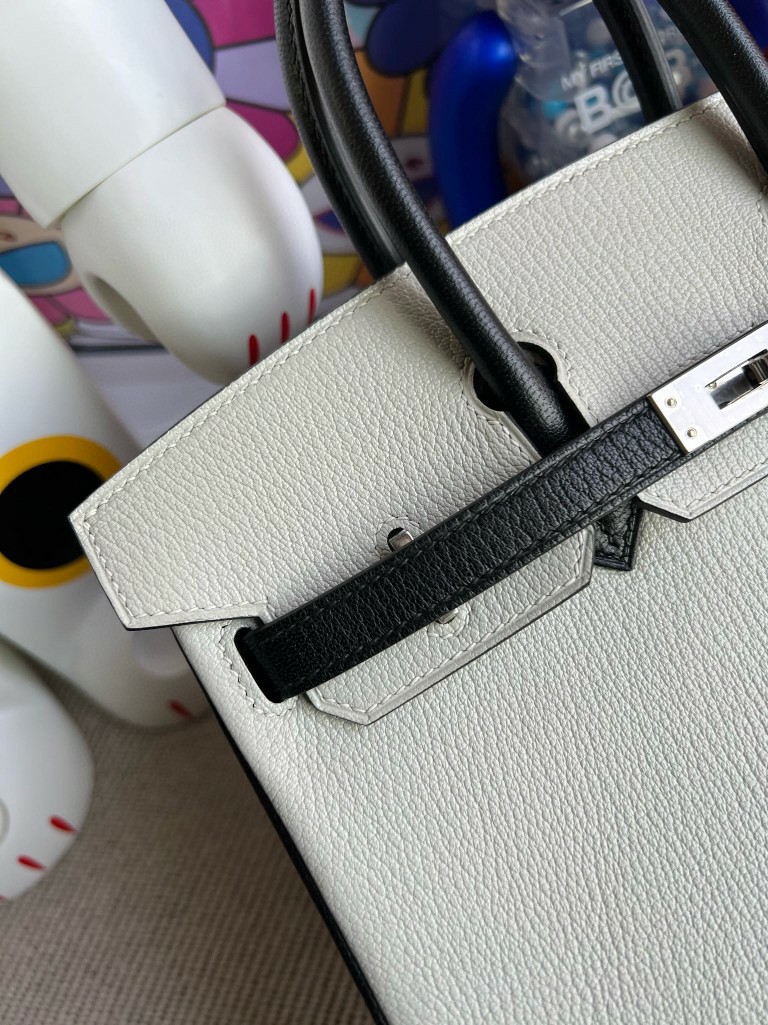 Hermès（爱马仕）Birkin 铂金包 Chevre 山羊皮 熊猫 拼 奶昔白 拼 黑色 银扣 25cm 顶级手缝 定制