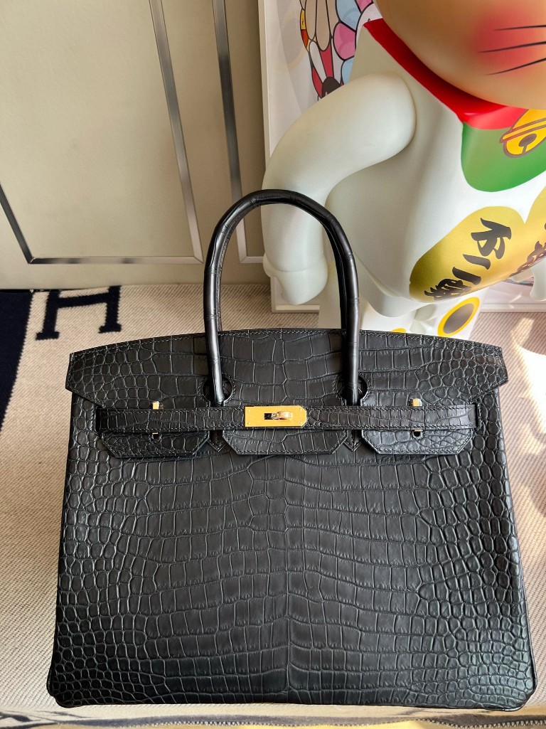 Hermès(爱马仕)Birkin 铂金包 Porosus matt 雾面澳洲湾鳄 ck89 黑色 Noir 金扣 35cm 顶级手缝-拉尔森鳄鱼皮具定制 - 爱马仕包包官网 Hermès(爱马仕)Birkin 铂金包 Porosus matt 雾面澳洲湾鳄 ck89 黑色 Noir 金扣 35cm 顶级手缝