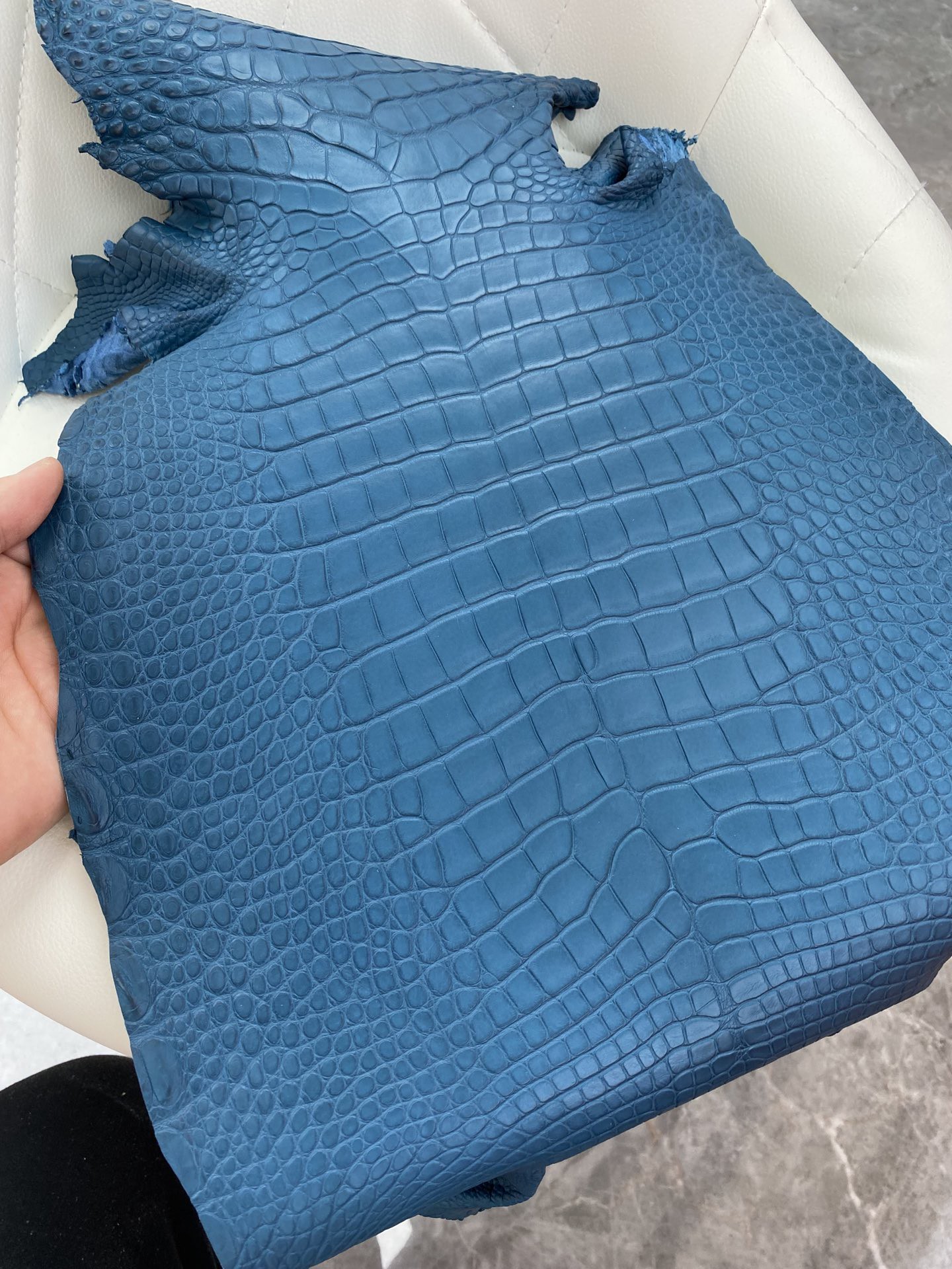 Hermès(爱马仕)新到鳄鱼 Alligator matt 雾面鳄鱼 1p 鸭子蓝-拉尔森鳄鱼皮具定制 - 爱马仕包包官网 Hermès(爱马仕)新到鳄鱼 Alligator matt 雾面鳄鱼 1p 鸭子蓝