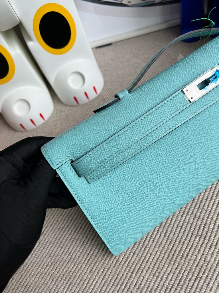 Hermès(爱马仕)Kelly cut Epsom 原厂掌纹皮 3p 马卡龙蓝 银扣 31cm 顶级手缝-拉尔森鳄鱼皮具定制 - 爱马仕包包官网 Hermès(爱马仕)Kelly cut Epsom 原厂掌纹皮 3p 马卡龙蓝 银扣 31cm 顶级手缝