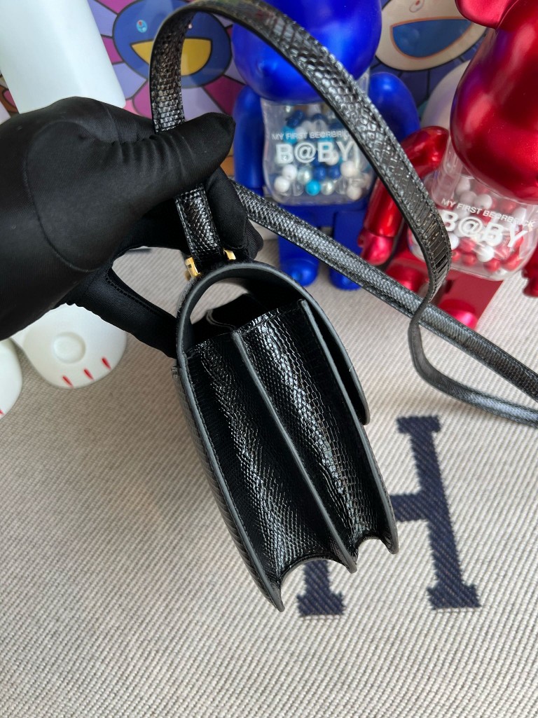 Hermès(爱马仕)Constance 康康 Lizard 进口亮面蜥蜴 ck89 黑色 Noir 金扣 18cm 顶级手缝-拉尔森鳄鱼皮具定制 - 爱马仕包包官网 Hermès(爱马仕)Constance 康康 Lizard 进口亮面蜥蜴 ck89 黑色 Noir 金扣 18cm 顶级手缝