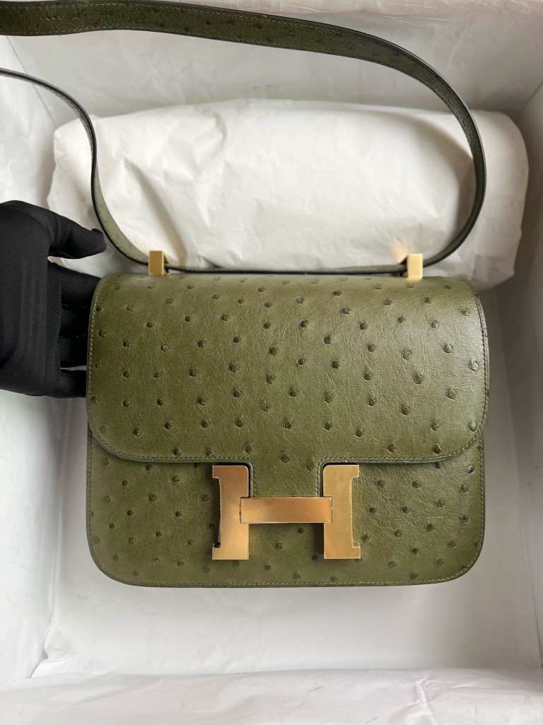 Hermès(爱马仕)Constance 康斯坦斯 Ostrich kk 鸵鸟 橄榄绿 金扣 24cm 顶级手缝-拉尔森鳄鱼皮具定制 - 爱马仕包包官网 Hermès(爱马仕)Constance 康斯坦斯 Ostrich kk 鸵鸟 橄榄绿 金扣 24cm 顶级手缝