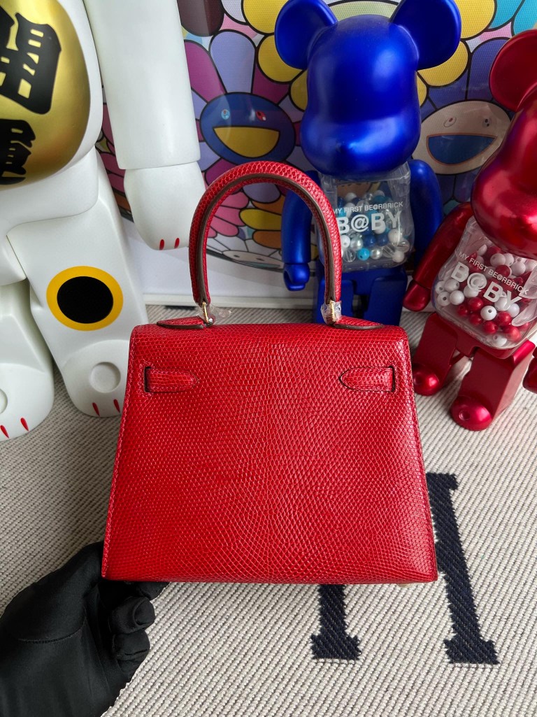 Hermès(爱马仕)Kelly 大耳朵 Lizard 进口亮面蜥蜴 国旗红 金扣 20cm 顶级手缝-拉尔森鳄鱼皮具定制 - 爱马仕包包官网 Hermès(爱马仕)Kelly 大耳朵 Lizard 进口亮面蜥蜴 国旗红 金扣 20cm 顶级手缝