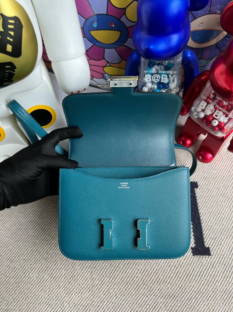 Hermès（爱马仕）Constance 康康 Epsom 原厂掌纹皮 W0 博斯普鲁斯绿 珐琅扣 18cm 顶级手缝