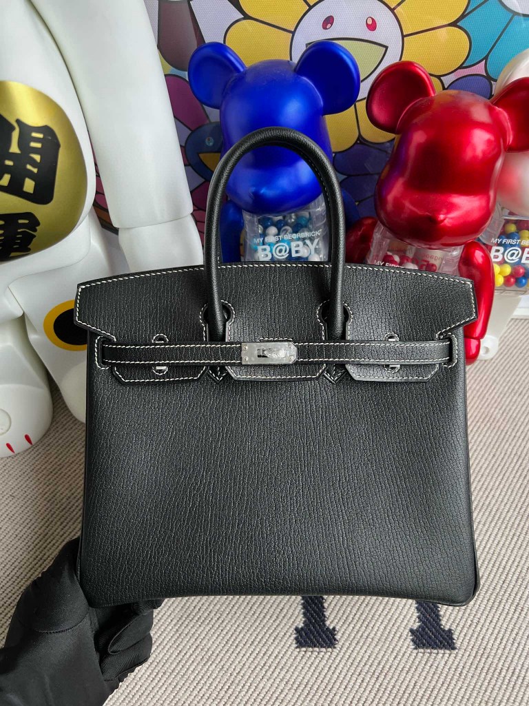 Hermès(爱马仕)Birkin 铂金包 Chevre 山羊皮 ck89 黑色 内拼 太阳黄 拉丝银扣 25cm 顶级手缝-拉尔森鳄鱼皮具定制 - 爱马仕包包官网 Hermès(爱马仕)Birkin 铂金包 Chevre 山羊皮 ck89 黑色 内拼 太阳黄 拉丝银扣 25cm 顶级手缝
