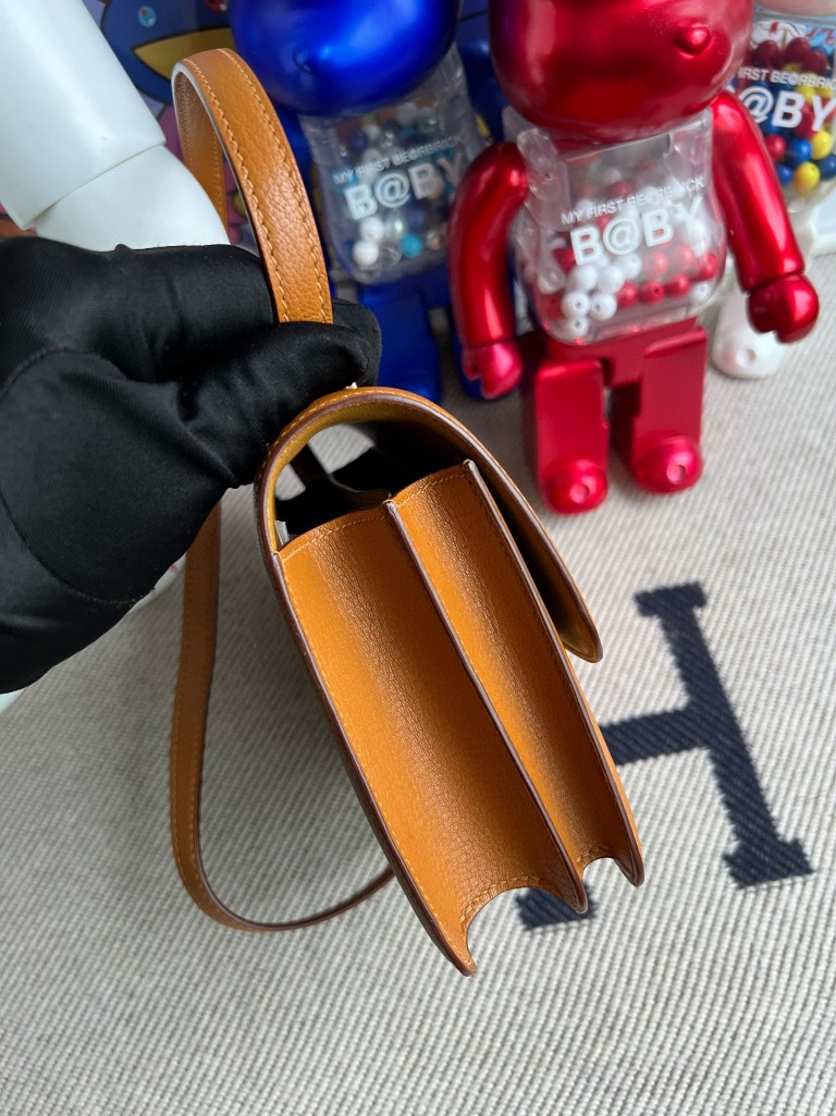 Hermès（爱马仕）Constance 康斯坦斯 Chevre 山羊皮 ck37 金棕色 Gold 金扣 18cm 顶级手缝