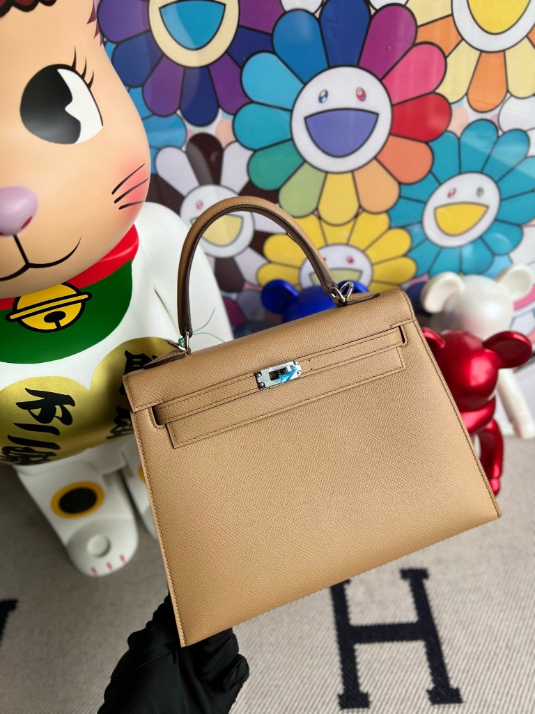 Hermès（爱马仕）Kelly 凯莉包 Epsom 原厂掌纹皮 饼干色 Biscuit 银扣 25cm 顶级手缝
