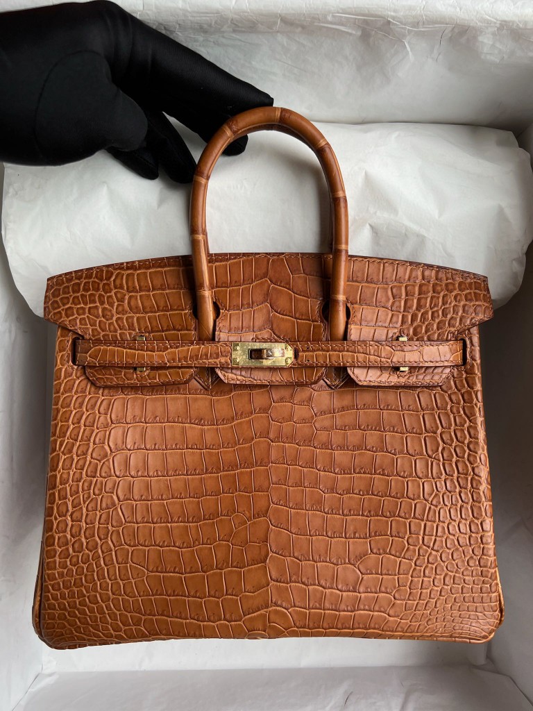 Hermès(爱马仕)Birkin 铂金包 porosus matt 雾面澳洲湾鳄 金棕色 金扣 25cm 顶级手缝-拉尔森鳄鱼皮具定制 - 爱马仕包包官网 Hermès(爱马仕)Birkin 铂金包 porosus matt 雾面澳洲湾鳄 金棕色 金扣 25cm 顶级手缝