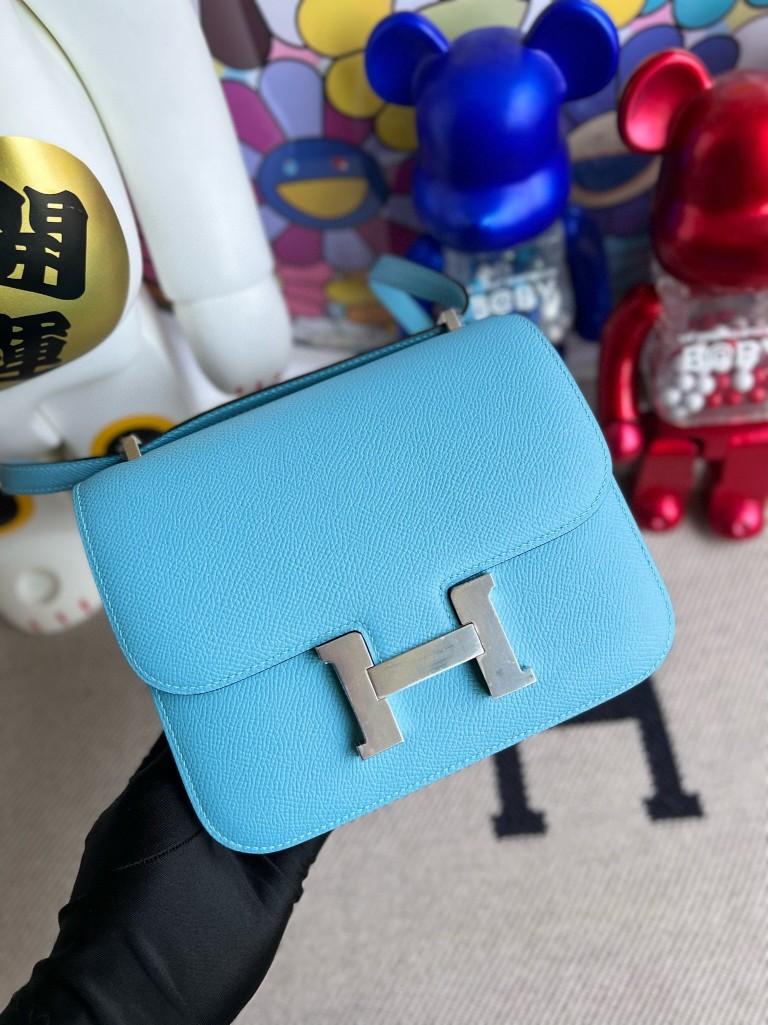 Hermès(爱马仕)Constance 空姐包 Epsom 北方蓝 银扣 18cm 顶级手缝-拉尔森鳄鱼皮具定制 - 爱马仕包包官网 Hermès(爱马仕)Constance 空姐包 Epsom 北方蓝 银扣 18cm 顶级手缝