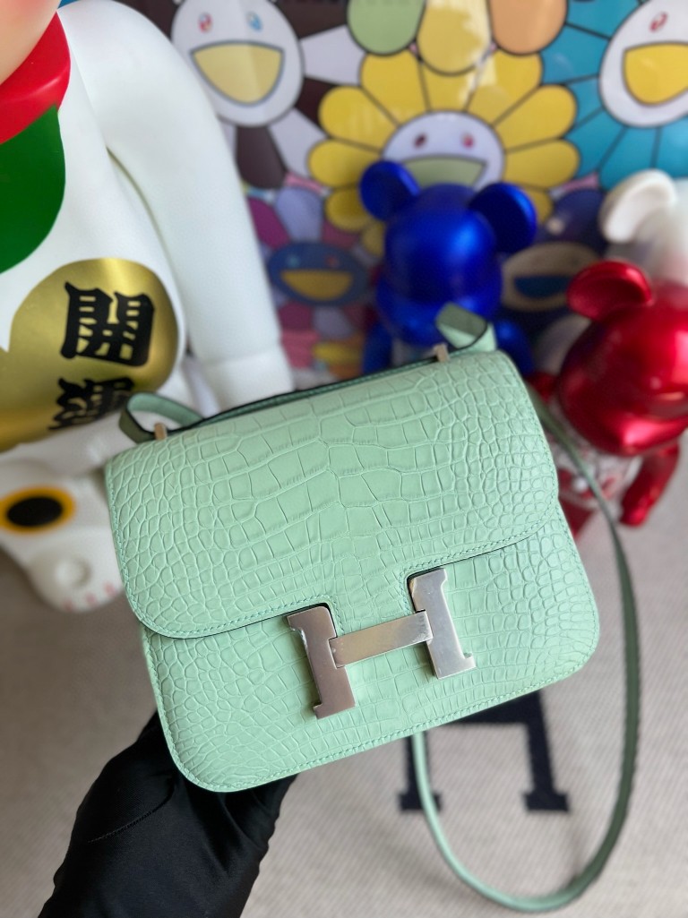 Hermès（爱马仕）Constance 康康 Alligator matt 雾面鳄鱼 6U 薄荷绿 银扣 18cm 顶级手缝 定制