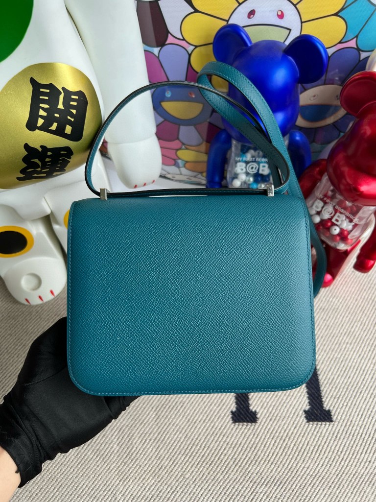 Hermès（爱马仕）Constance 康康 Epsom 原厂掌纹皮 W0 博斯普鲁斯绿 珐琅扣 18cm 顶级手缝
