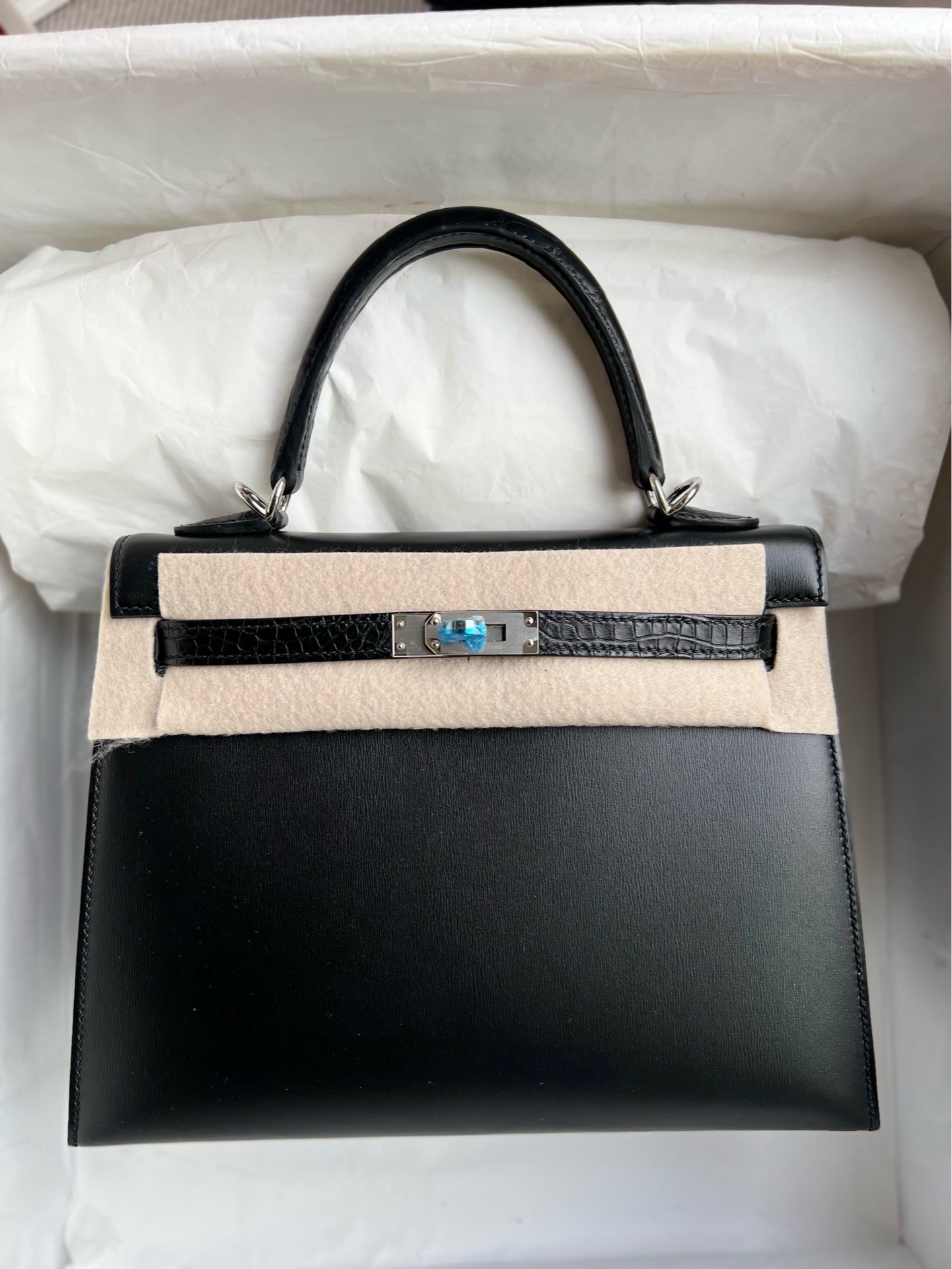 Hermès（爱马仕）Kelly 凯莉包 Touch Boxcalf ck89 黑色 雾面鳄鱼 银扣 25cm 顶级手缝