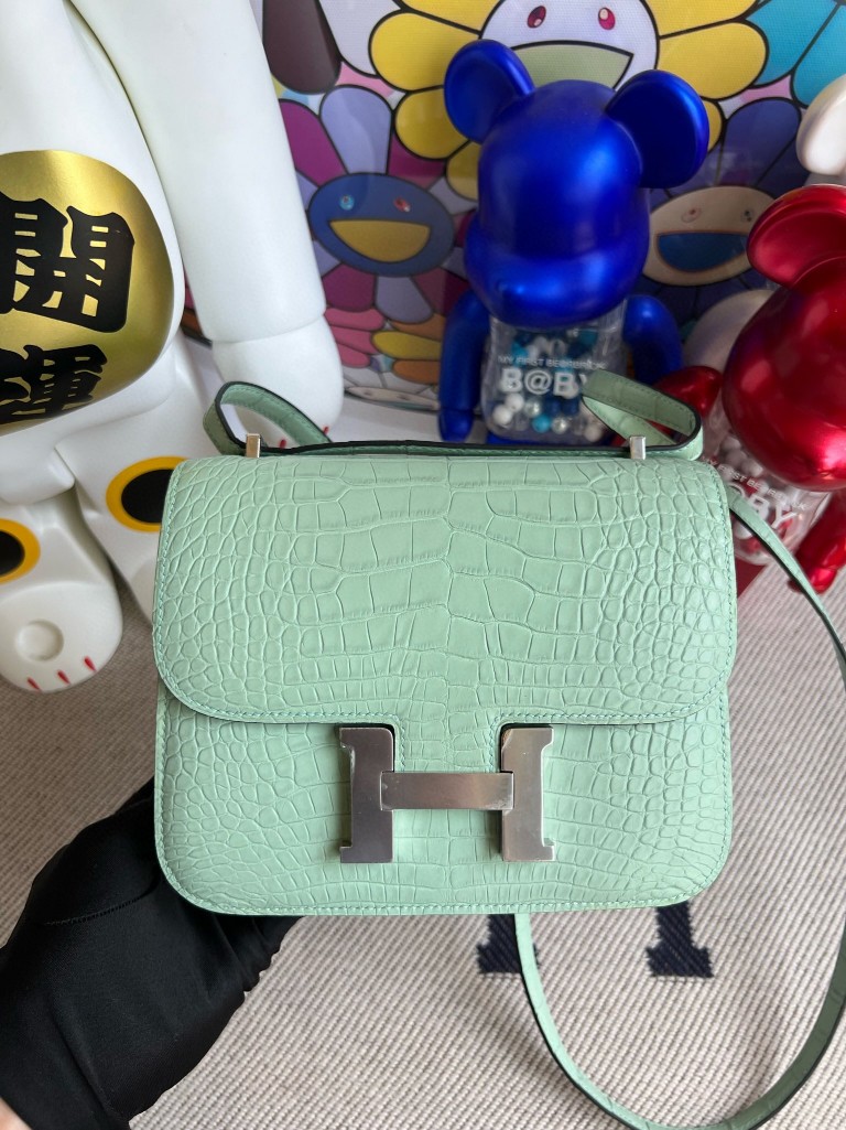 Hermès（爱马仕）Constance 康康 Alligator matt 雾面鳄鱼 6U 薄荷绿 银扣 18cm 顶级手缝 定制