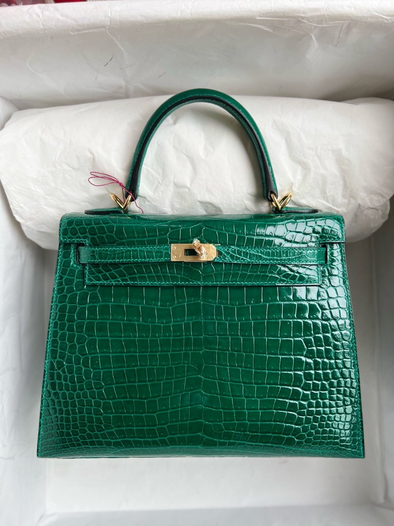 Hermès(爱马仕)Kelly 凯莉包 Porosus shiny 亮面鳄鱼 ck67 祖母绿 金扣 25cm 顶级手缝-拉尔森鳄鱼皮具定制 - 爱马仕包包官网 Hermès(爱马仕)Kelly 凯莉包 Porosus shiny 亮面鳄鱼 ck67 祖母绿 金扣 25cm 顶级手缝