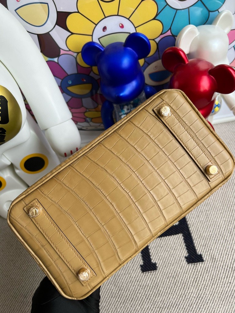 Hermès（爱马仕）Birkin 铂金包 Alligator matt 雾面鳄鱼 纸皮色 内拼 柠檬黄 金扣  25cm 顶级手缝