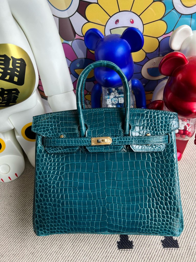 Hermès(爱马仕)Birkin 铂金包 porosus shiny 亮面鳄鱼 W0 博斯普鲁斯绿 金扣 25cm 顶级手缝-拉尔森鳄鱼皮具定制 - 爱马仕包包官网 Hermès(爱马仕)Birkin 铂金包 porosus shiny 亮面鳄鱼 W0 博斯普鲁斯绿 金扣 25cm 顶级手缝