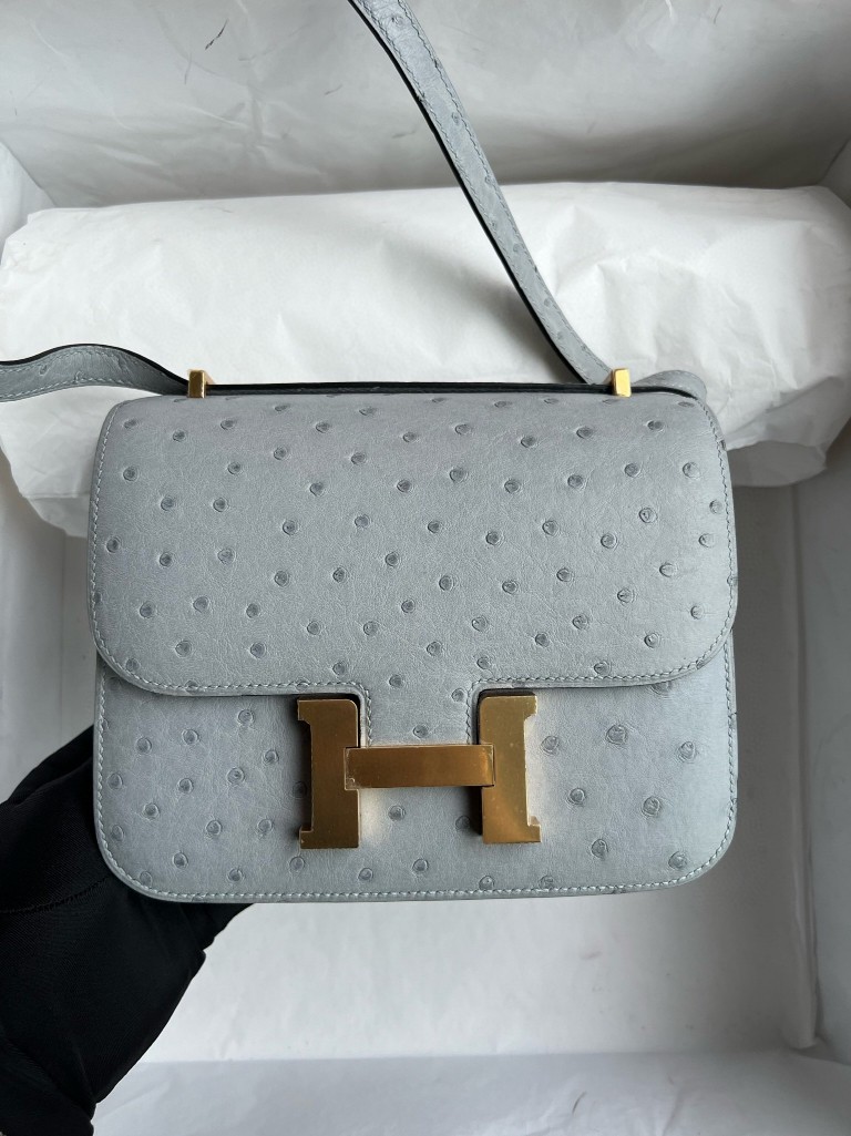 Hermès(爱马仕)Constance 康斯坦斯 Ostrich kk 鸵鸟 8U 冰川蓝 金扣 18cm 顶级手缝-拉尔森鳄鱼皮具定制 - 爱马仕包包官网 Hermès(爱马仕)Constance 康斯坦斯 Ostrich kk 鸵鸟 8U 冰川蓝 金扣 18cm 顶级手缝