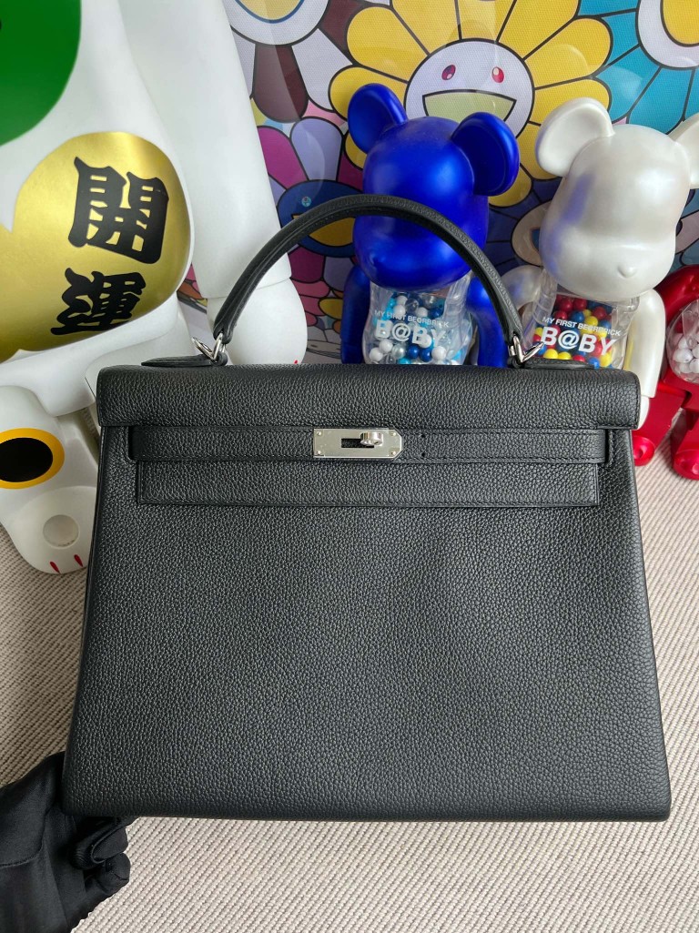 Hermès(爱马仕)Kelly 凯莉包 原厂小牛皮 togo 黑色 银扣 32cm 顶级手缝-拉尔森鳄鱼皮具定制 - 爱马仕包包官网 Hermès(爱马仕)Kelly 凯莉包 原厂小牛皮 togo 黑色 银扣 32cm 顶级手缝