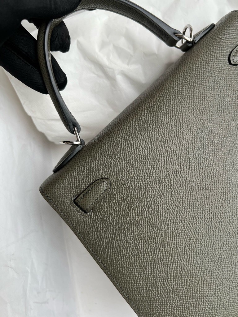 Hermès(爱马仕)Kelly 凯莉包 掌纹皮 Epsom C6 灰绿色 银扣 25cm-拉尔森鳄鱼皮具定制 - 爱马仕包包官网 Hermès(爱马仕)Kelly 凯莉包 掌纹皮 Epsom C6 灰绿色 银扣 25cm