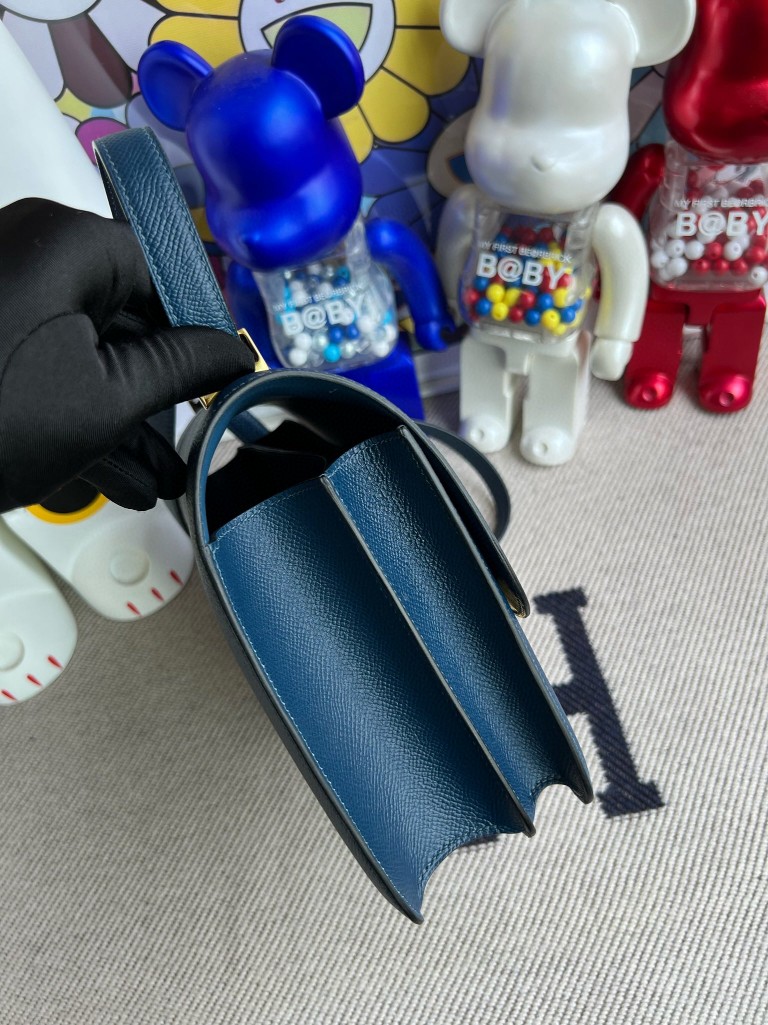Hermès(爱马仕)Constance 康斯坦斯 Epsom 掌纹皮 S4 深邃蓝 deep blue 金扣 24cm 顶级手缝-拉尔森鳄鱼皮具定制 - 爱马仕包包官网 Hermès(爱马仕)Constance 康斯坦斯 Epsom 掌纹皮 S4 深邃蓝 deep blue 金扣 24cm 顶级手缝