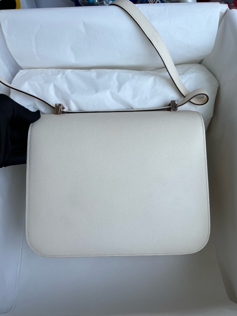 Hermès(爱马仕)Constance 康斯坦斯 Epsom 掌纹皮 ck10 奶昔白 Craie 玫瑰金扣 Rose gold 24cm 顶级手缝-拉尔森鳄鱼皮具定制 - 爱马仕包包官网 Hermès(爱马仕)Constance 康斯坦斯 Epsom 掌纹皮 ck10 奶昔白 Craie 玫瑰金扣 Rose gold 24cm 顶级手缝
