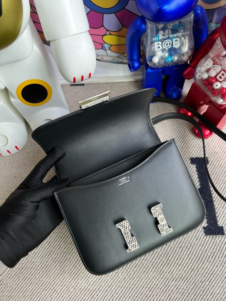 Hermès(爱马仕)Constance 康斯坦斯 boxcalf 黑色 拼 蜥蜴扣 18cm-拉尔森鳄鱼皮具定制 - 爱马仕包包官网 Hermès(爱马仕)Constance 康斯坦斯 boxcalf 黑色 拼 蜥蜴扣 18cm