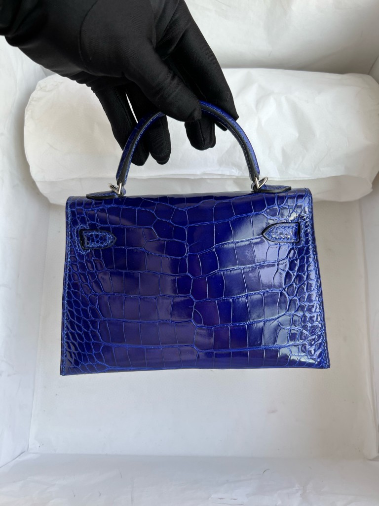 Hermès(爱马仕)Mini kelly ll Alligator shiny 亮面鳄鱼 7T eletric blue 电光蓝 银扣 顶级手缝-拉尔森鳄鱼皮具定制 - 爱马仕包包官网 Hermès(爱马仕)Mini kelly ll Alligator shiny 亮面鳄鱼 7T eletric blue 电光蓝 银扣 顶级手缝