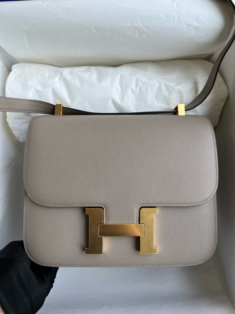 Hermès(爱马仕)Constance 康斯坦斯 Epsom 掌纹皮 M8 沥青灰 gris ashpite 金扣 24cm 顶级手缝-拉尔森鳄鱼皮具定制 - 爱马仕包包官网 Hermès(爱马仕)Constance 康斯坦斯 Epsom 掌纹皮 M8 沥青灰 gris ashpite 金扣 24cm 顶级手缝